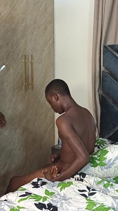 Black hunk first time penetration behind the scenes | Clip 2
