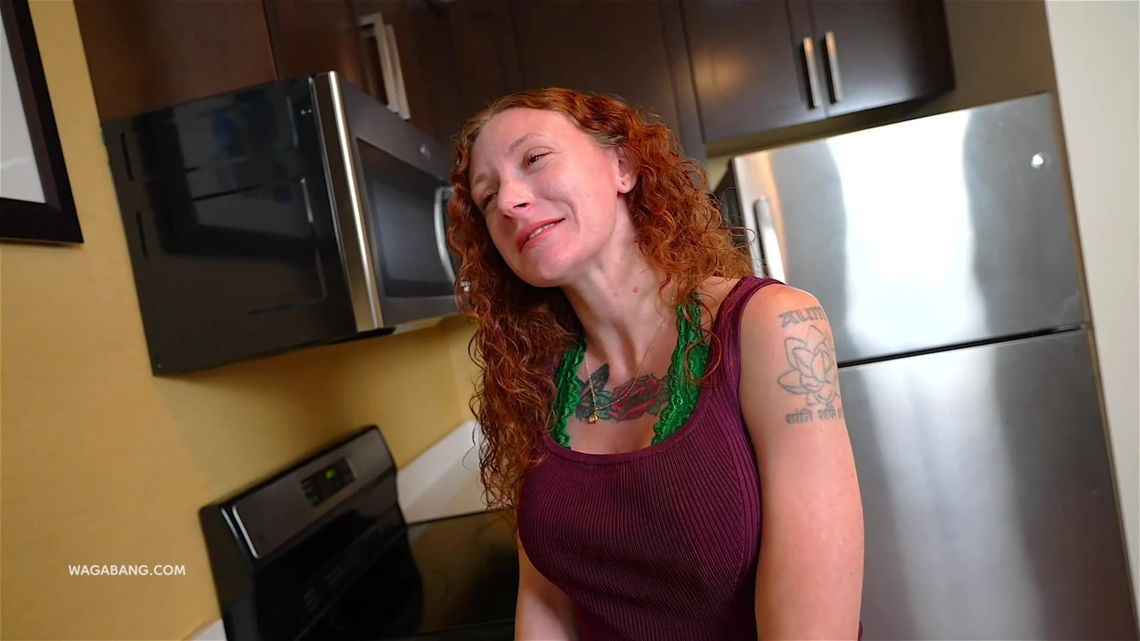 Intimate With Step Mom - WagaBang