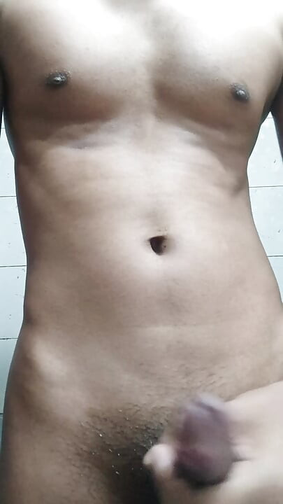 Masterbating in bathroom2