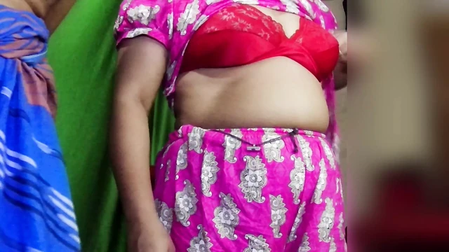 MALIK HARDCORE OUTDOOR SEX WITH DESI LADY SERVENT WHEN SHE WAS ALONE AT HOME
