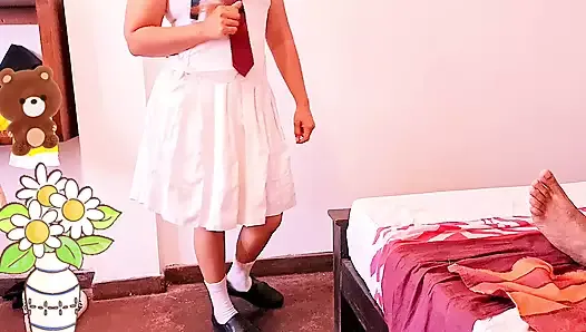 Школьница на Шри-Ланке занимается сексом с братом ее друга