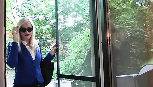 Departemen perawatan sosial oleh Dewi Celine