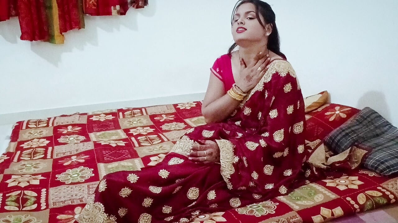 Rhea's husband lived abroad for a long time, otherwise Riya had sex with her husband's elder brother