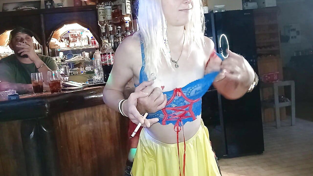 Perwersyjna Zabawa Z Pasierbicą, Która Uwielbia Cosplay