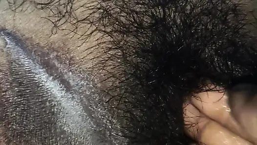 Волосатая киска