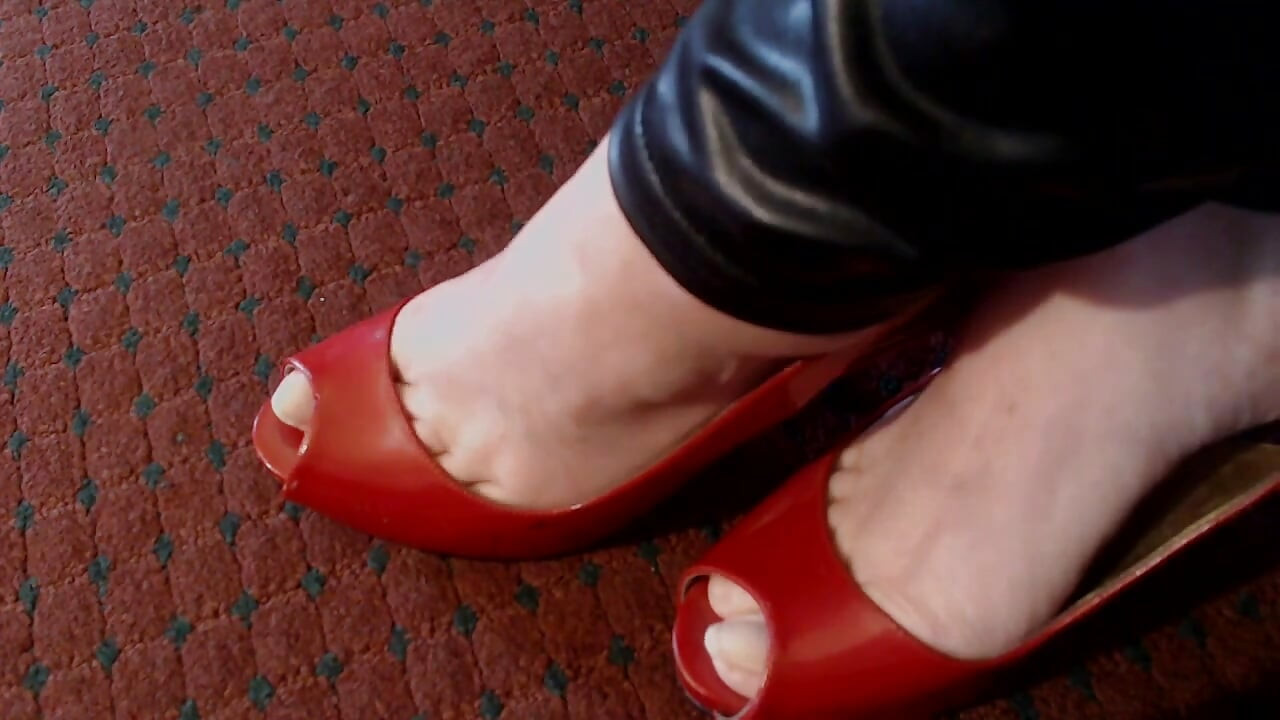 Long real nails red sling back pumps