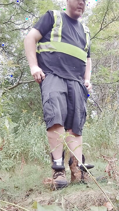 Fat autistic guy jerks & cums in forest pt. 1