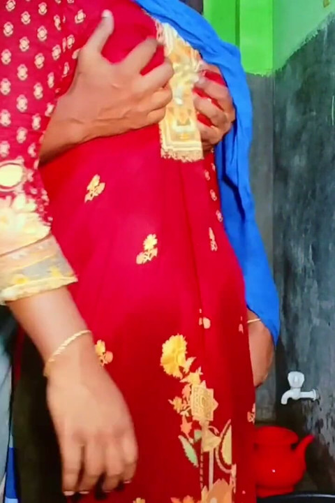Viraler bangladeschischer amateur-paarsex im badezimmer