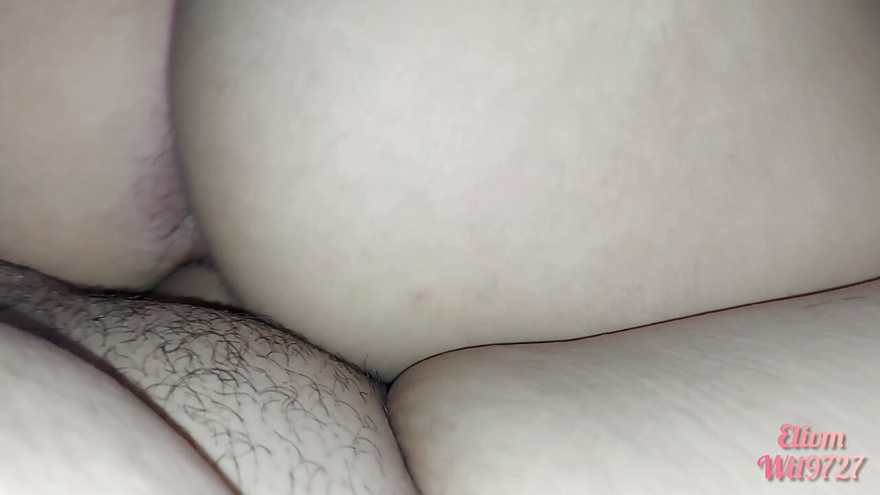 Hairy Pussy and I End up with a Creampie