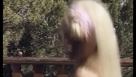 Blondine aus deutschland mag es, ihr analloch penetrieren zu lassen