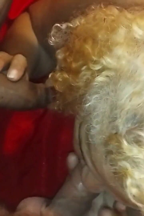 Two Hot Women Taking a Double Penetration.