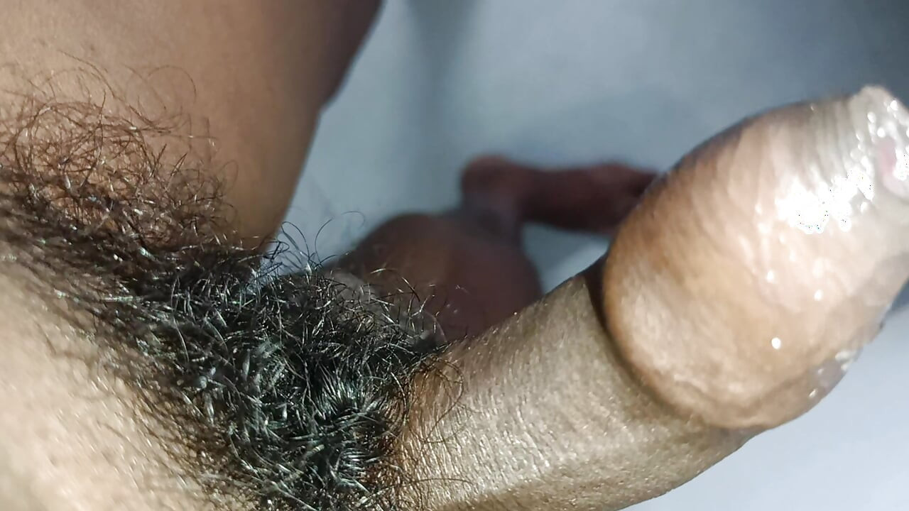 Desi Indian boy stepped in the measures of making masaaj