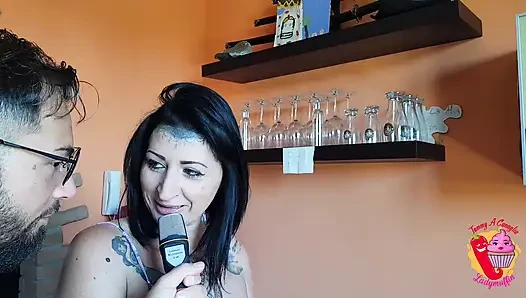 Lady Muffin: Horny MILF Makes Porn Pancakes