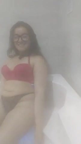 Blowjob kaya daripada awek muda