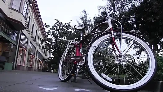 Sandy bottoms dan arabelle raphael turun di bak mandi