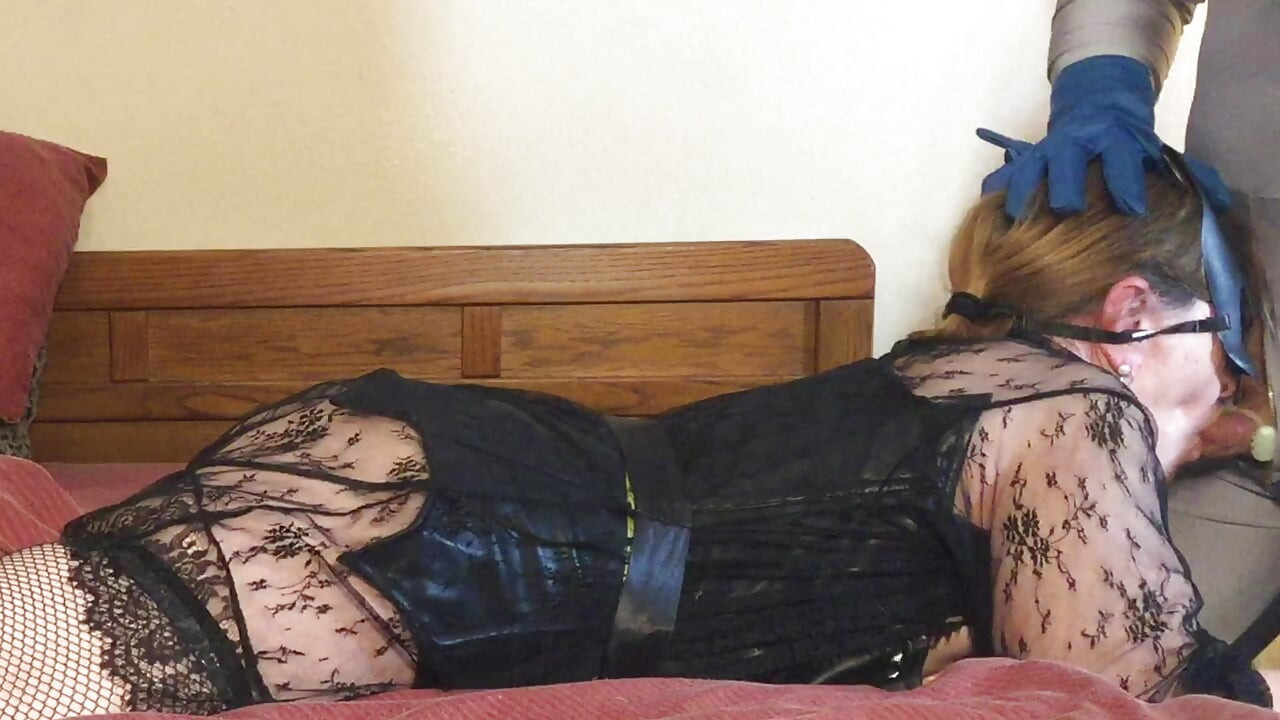 Granny Carmen's Year Round Cock Sucking Compilation 4421fapcomp