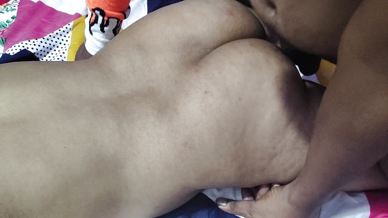 Indian desi bhabhi fuck in Dewar Indian hot xxx video
