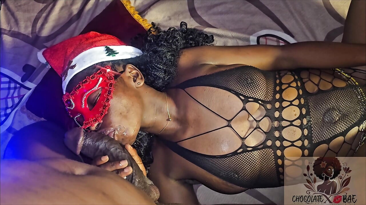 Uski moti kaindi bent B4 ko choosna mujhe paund shahar le ja raha hai!