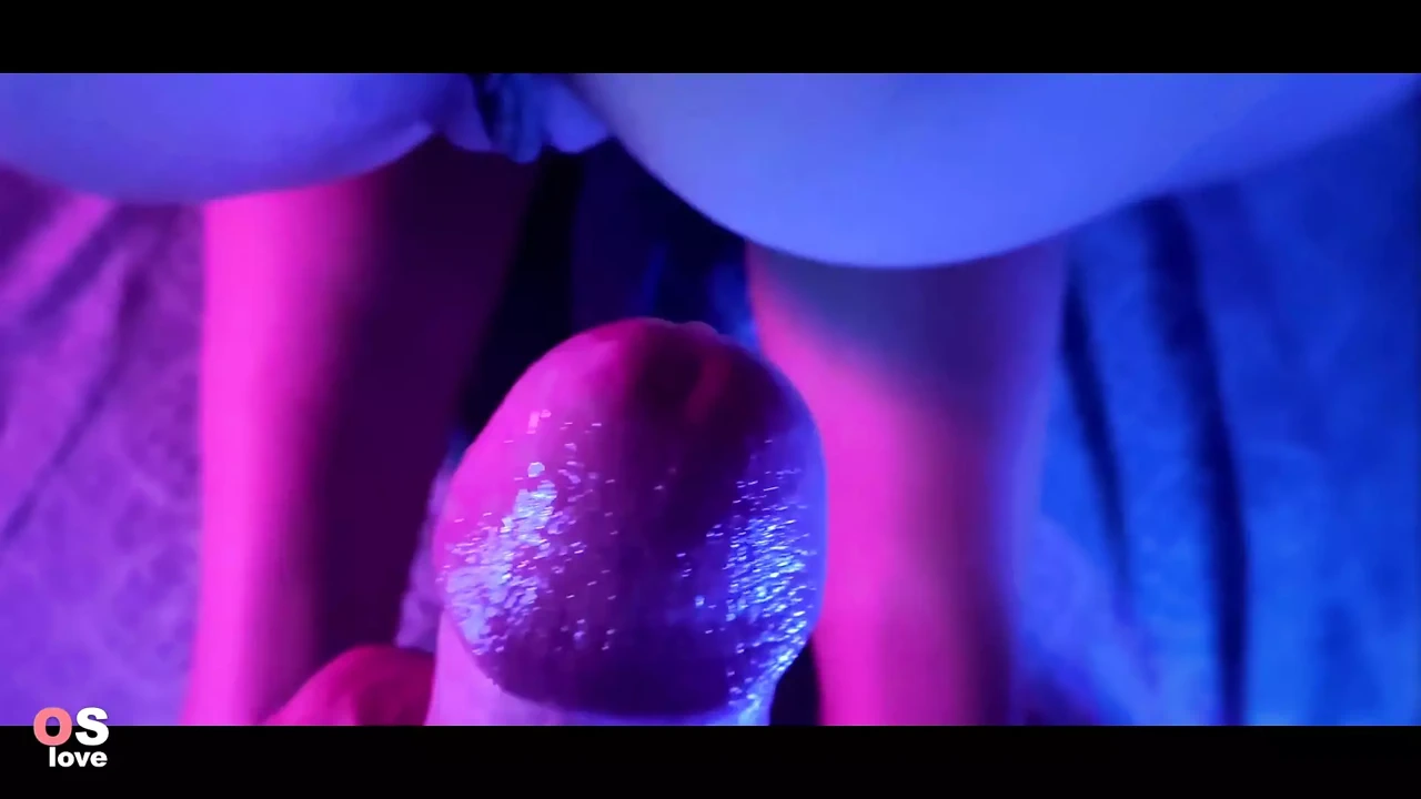 Impostor photographer fucks models at a photo session