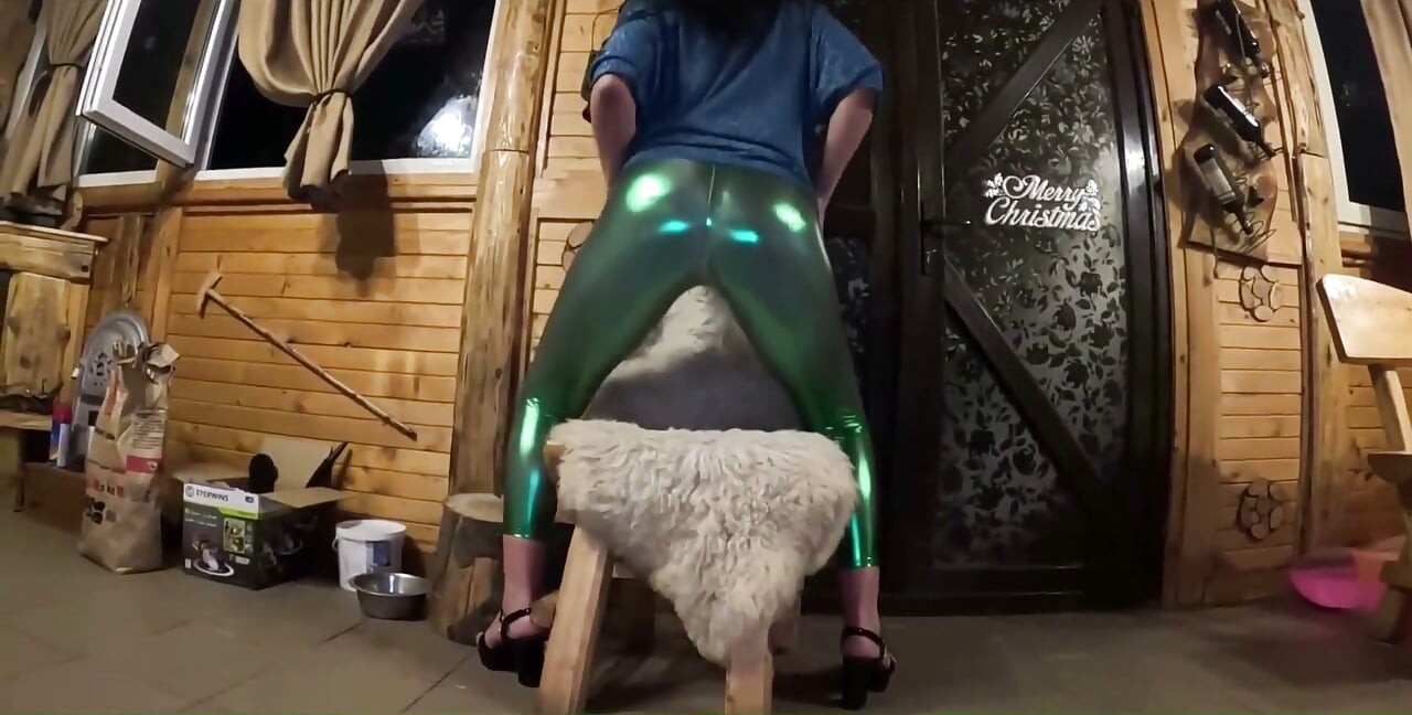 Shiny leggings cameltoe dance, garganta profunda e porra na minha buceta