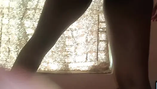 padosi ki javan ladki ko ghar bulaker godh me baithaker uski chut ko bahot choda apne lund se