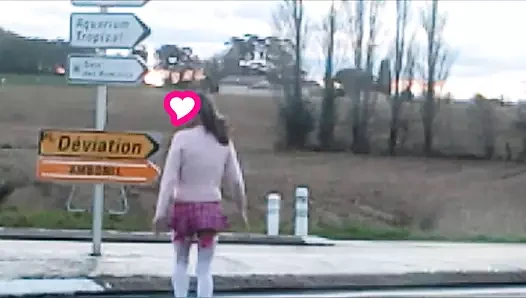 Inner Circle porn video – schoolgirl flashing on traffic circle roadsigns plugged