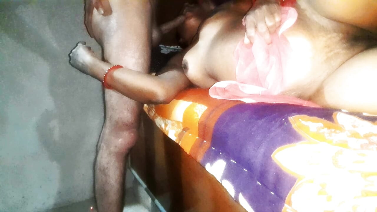Meri padosan ke ghar jakar jabardast chudai hardsex