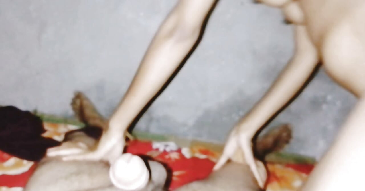 Bongcoupel1 deshi sonali bhabhi romantic scenes