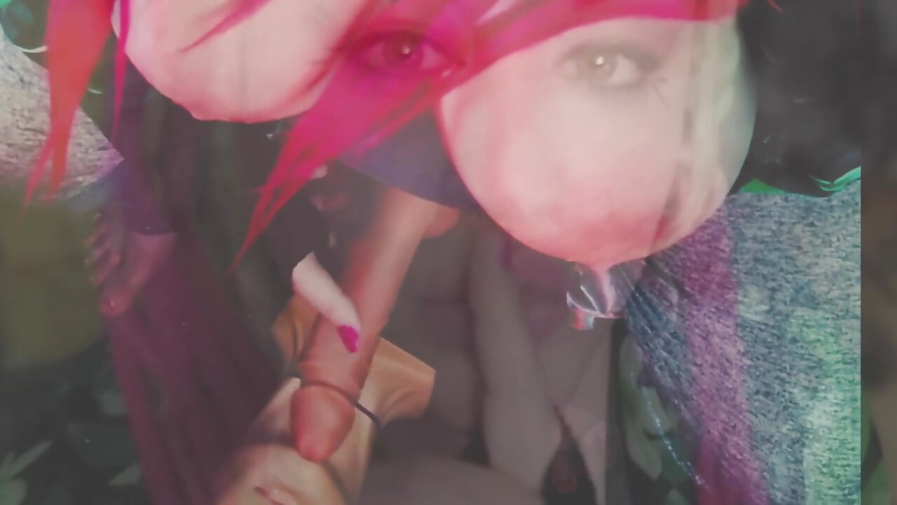 Η ιστορία του στρέιτ άντρα που έχει εμμονή με τον κόκορα των χαριτωμένων κοριτσιών με πρωταγωνίστρια τη θεά Λάνα