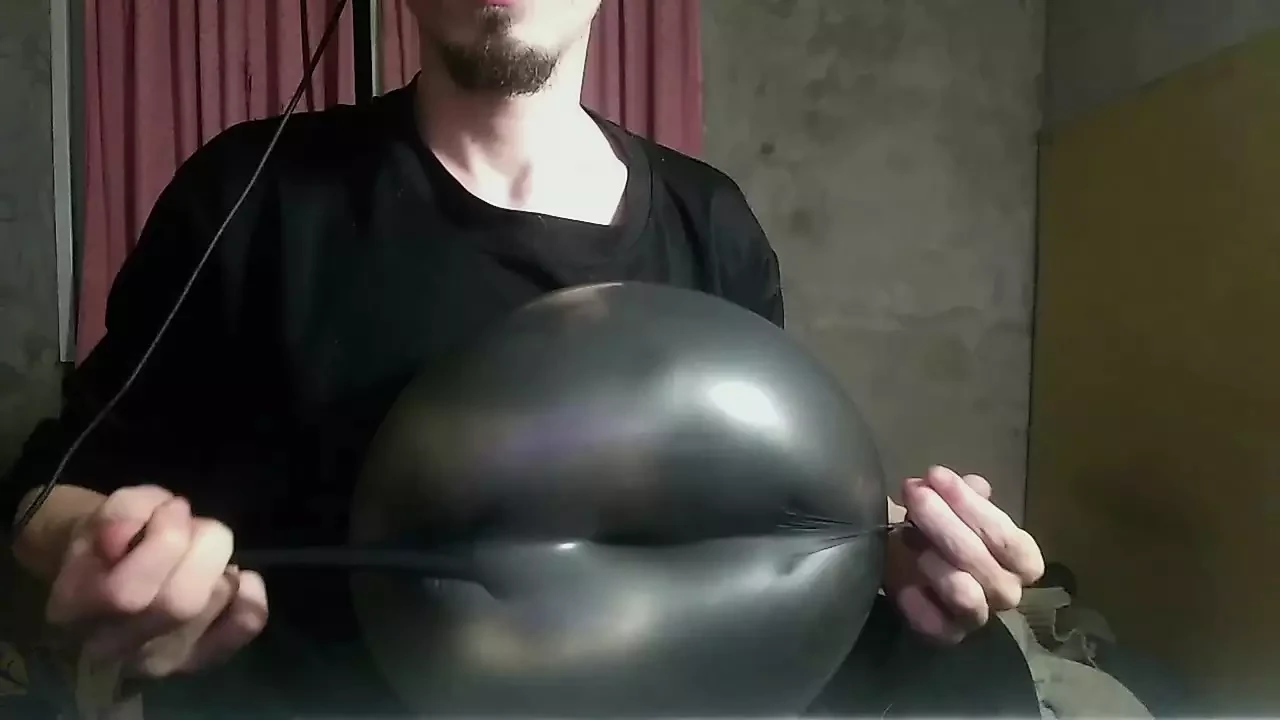 How To Make an Ass Sextoy with Just a Latex Glove