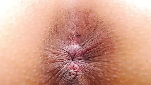 Kamu nggak pernah liat lubang pantat cewek cantik ini, klausulnya nggak pernah ada