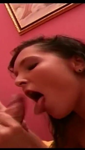 Pussy licking pussy fucking big hand penetrated in pussy cum in mouth