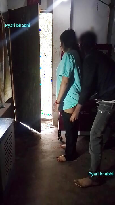 Bhabhi Chudi Dewar Se, Devar Ke Room Mein Jake Bhabhi Roz Chudti Hai Dewar Se Apne Husband Ke Bahar Ke Jaane Ke Baad Hindi Audio Desi Sexy Video, Hindi Sexy