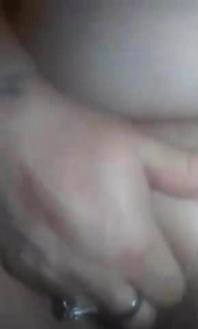 Frosso playing with her pussy in the shower