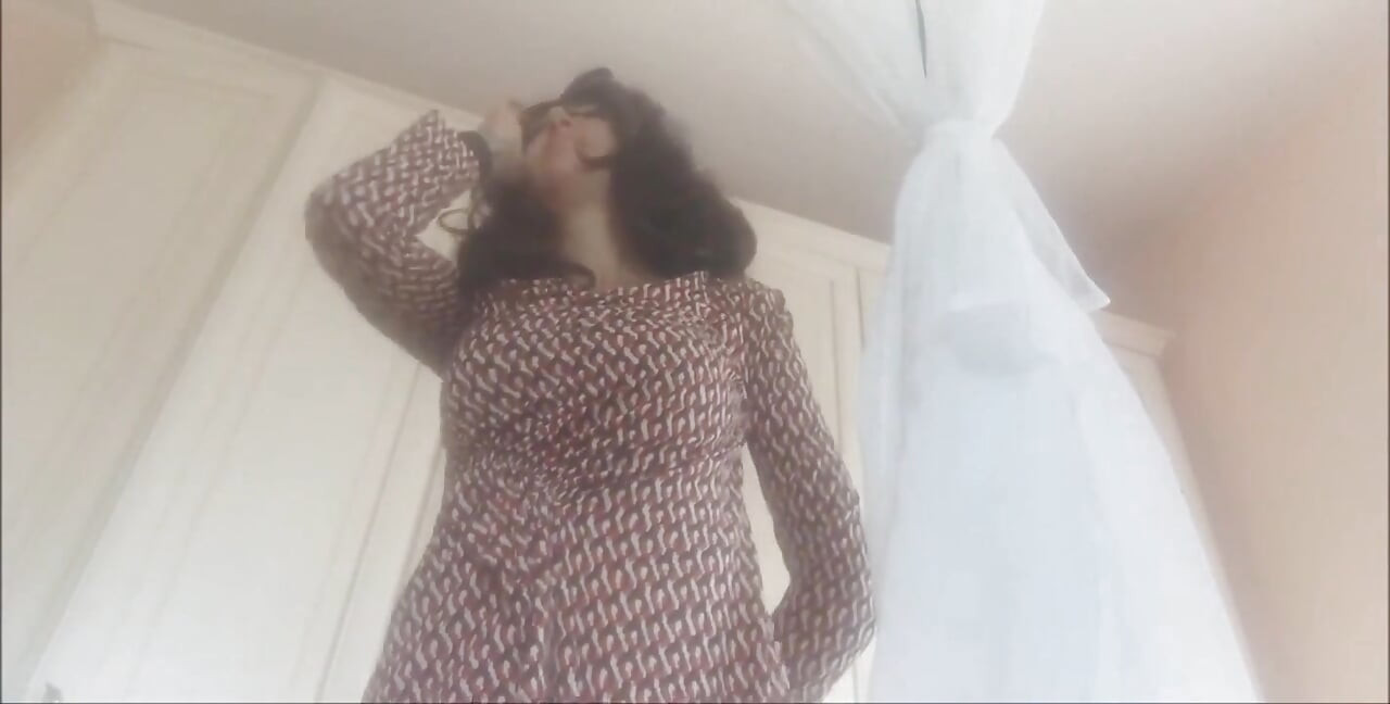 Üvey anne azgın olduğunda çok ateşli olabilir