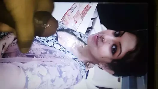 Cum haraç üzerinde arunima kaltak