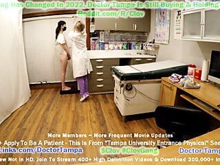 Torne-se o médico Tampa e examine Alexandria Wu com a enfermeira Stacy Shepard durante humilhante exame ginecológico necessário para 4 novos alunos