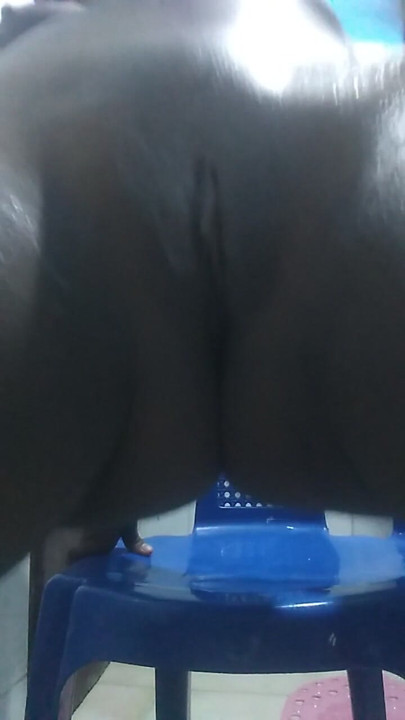 A shaved pussy prepared for tasty sexy brunette | Clip 1