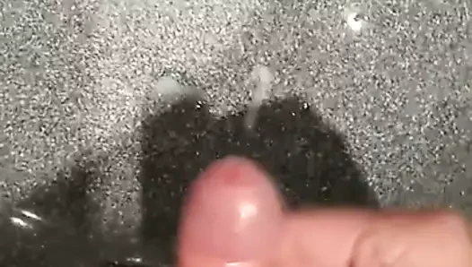 Abspritzen ins Waschbecken