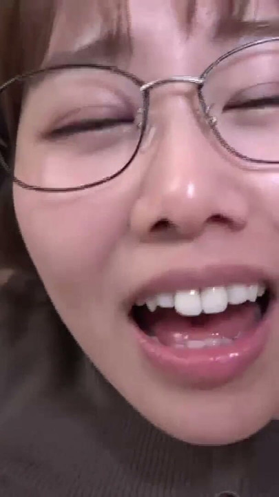 A Calm, Glasses-Wearing Girl With Big I-Cup Tits Applied For A Job. She Feels So Good On Set That She Squirts All Over The Place | Clip 2