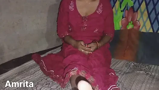 Video rekaman seks tante seksi india dientot habis-habisan sama cowok berondong