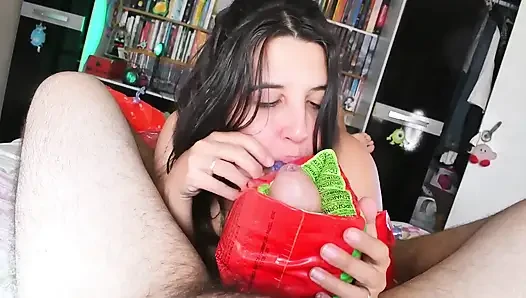 Üvey kız kardeş şişme kanatlarını sikiyor seni cezalandırıyor - bunny looner