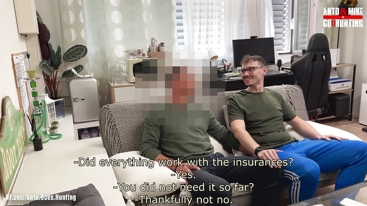 The Straight Married Broker Gets Rimmed by Mike and Face-fucks Him