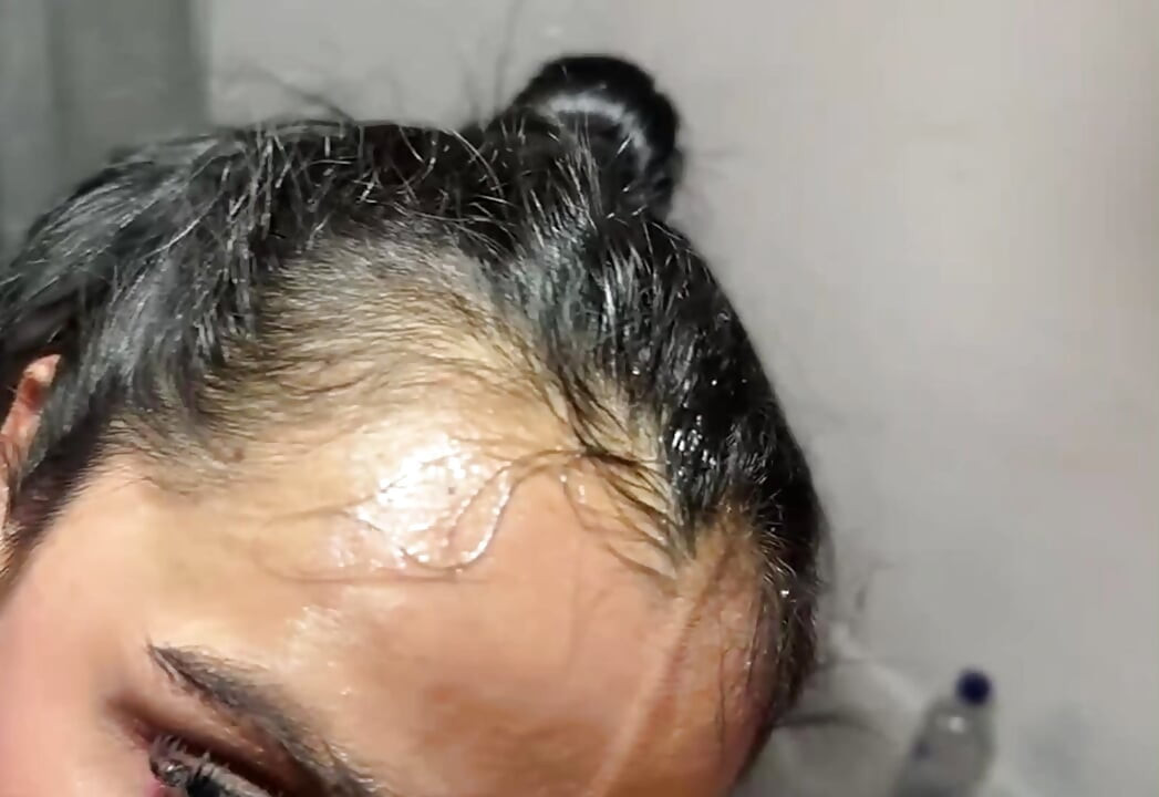 My mother's best friend sucks my cock with a lot of saliva