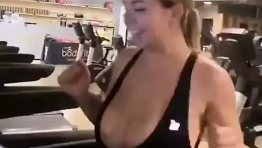 Big tit babe at gym
