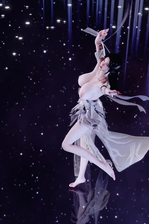 Ancient Style; Hanfu; Erotic Appeal; Jiggling Breasts; Bare Feet