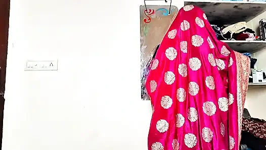 Ateşli Hintli çift oral seks - ağzına boşalma