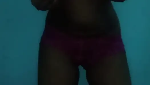 Desi indisches heißes mädchen masturbiert