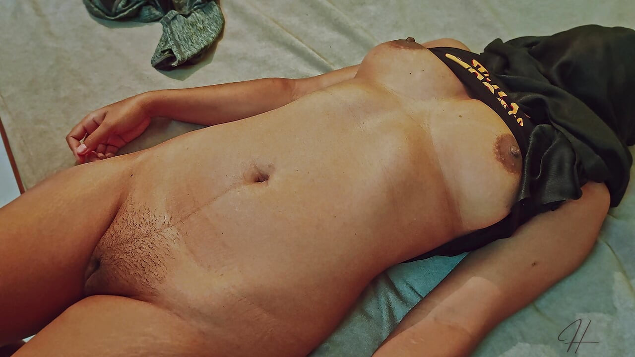 Her Pussy Is so Damn Good That Her Neighbor Loves to Fuck Her Daily