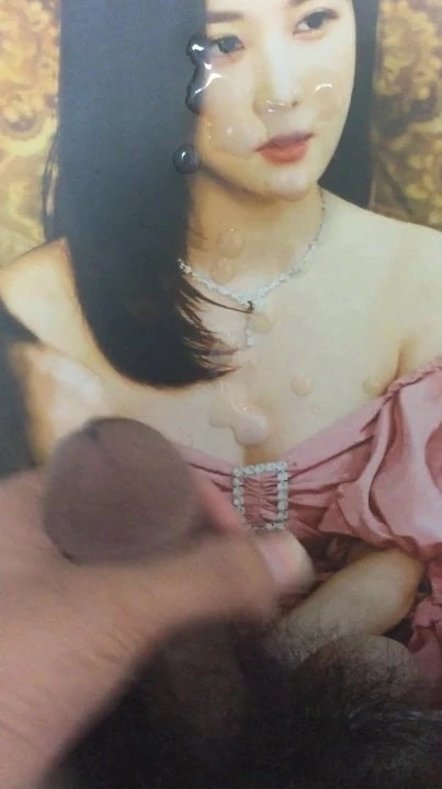 Apink Chorong Cum On Her Flawless cleavage